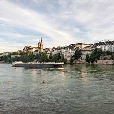 Rhein in Basel